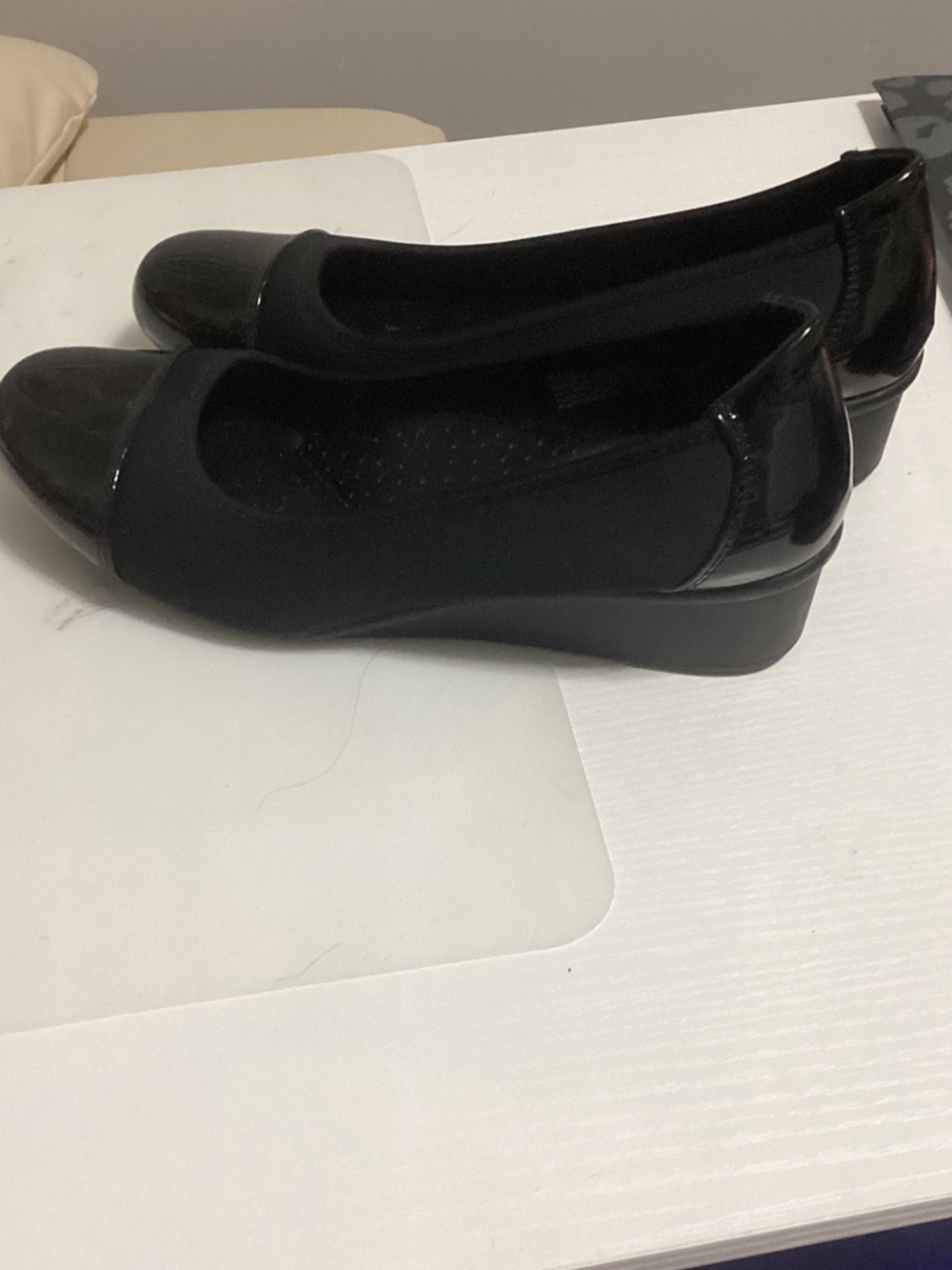 Women’s Black Low Wedge Slip-On Flats